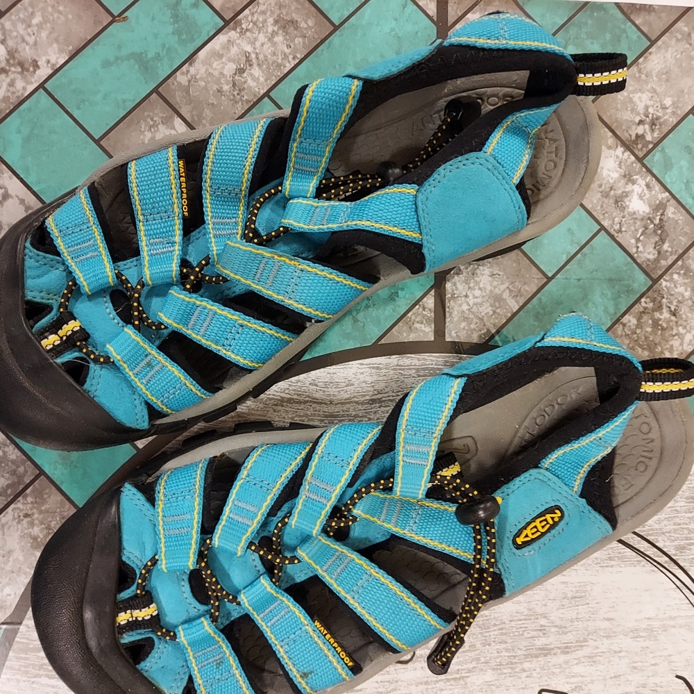 Keen sandals